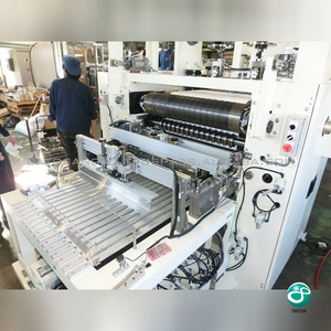 Machine de découpe de tampons de coton pour le visage, qualité japonaise, entièrement automatique, exportation pour l'Asie du Sud-Est, l'Europe, le Moyen-Orient - Product Image 2