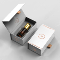 Boîtes cadeaux personnalisées en carton rigide recyclable de style livre pour flacons compte-gouttes de parfum de 30 ml, 50 ml, 100 ml avec couvercle magnétique