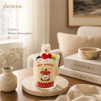 Bougie parfumée artisanale en cire de soja avec décoration ours, en pot dessert, marque privée OEM, pour boutiques et marques de détail