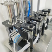 Nouvelle Conception Haute Qualité Traitement Fabrication Parfum Machine de Remplissage de Parfum à 4 Têtes Machine de Remplissage Sous Vide à 4 Buses pour Liquide