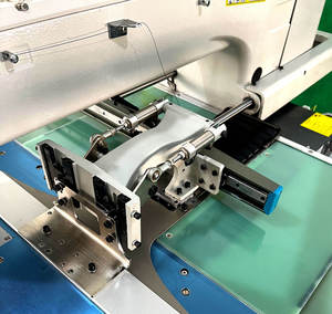 Machine à coudre industrielle à point noué, simple aiguille, automatique, pour la couture latérale des semelles de chaussures, neuve - Product Image 3