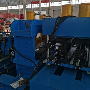 Máquina Perfiladora de Rollos para Estructuras Metálicas de Acero con Secciones Intercambiables en Forma de C, U y Z, Ajustable de 75-300 mm, Espesor de 1.5-3.5 mm - Product Image 6