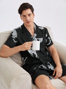 <span class=keywords><strong>Pigiama</strong></span> Estivo da <span class=keywords><strong>Uomo</strong></span> con Maniche Corte e <span class=keywords><strong>Pantaloncini</strong></span>, Abbigliamento Casual per Casa, Sleepwear Personalizzato in Raso - Product Image 4