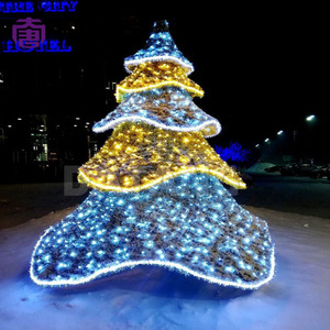 <b>Christmas</b> <b>Tree</b> Motif <b>Lighting</b> for Filling Open Areas with Repeated Illuminated Elements in Large Holiday Display Projects - Product Image 5