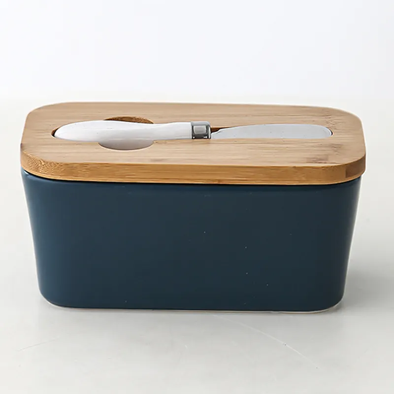 Wholesale Ceramic Kitchen Sealed Storage Butter Container Ceramic Porcelain Butter Dish Knife With Bamboo Lid