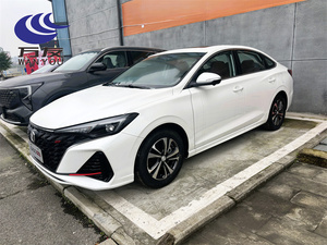 Precio al por Mayor, Nuevo <span class=keywords><strong>Changan</strong></span> <span class=keywords><strong>Eado</strong></span> PLUS 2025, Sedán 1.4T DCT Edición Alta Energía con Control por Voz y Tecnología Inteligente, Hecho en China - Product Image 2