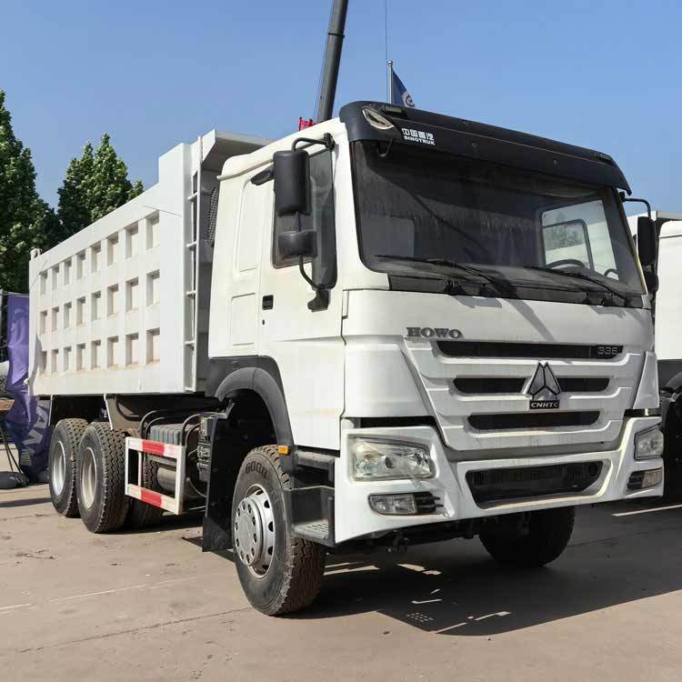 Sinotruk Truck 12 Wheeler 30 Cubic