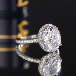 Elegante Anello di Fidanzamento Ovale per Donne, Gioiello da Dito alla Moda per Matrimonio - Product Image 3