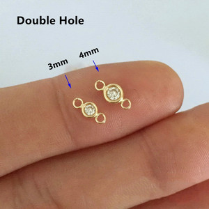 고품질 14k 금은 팔찌 만들기를 위한 두 배 구멍 편평한 뒤 지르콘 매력 펜던트를 채웠습니다 - Product Image 4