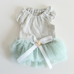 Robe pour <span class=keywords><strong>chiot</strong></span> à bas prix, confortable et respirante, ensemble jupe en gaze avec bretelles pour chien, vêtements pour animaux de compagnie pour le printemps et l'été - Product Image 2