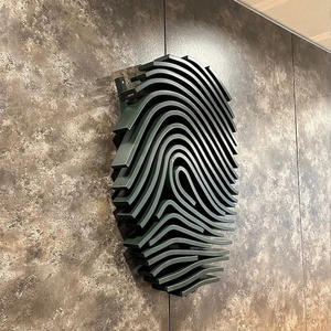 Sculpture abstraite moderne en bois noir Design d'empreintes digitales unique Art mural pour décoration murale d'accent de maison de sanctuaire - Product Image 2