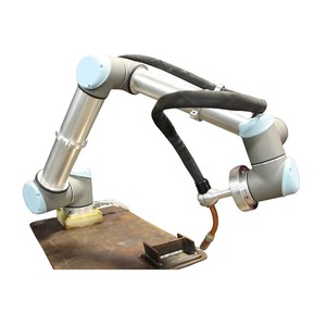 Robot collaboratif UR20 pour soudage, longueur de bras 1750 mm, capacité de charge 25 kg, 6 axes, moteur 1 kW, emballage, palettisation, découpe 1 - Product Image 6
