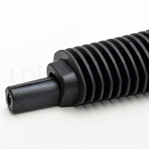 Approvisionnement d'usine PA1500 PA2000 FTTH Type de cale Suspention câble pinces d'ancrage caoutchouc noir haute Tension pour Fiber optique - Product Image 2