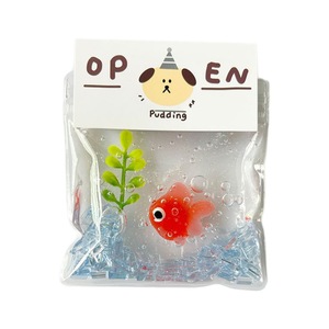 Petit Livre <span class=keywords><strong>Rouge</strong></span> Petit <span class=keywords><strong>Poisson</strong></span> <span class=keywords><strong>Rouge</strong></span> Sac à Presser en PVC Jouet de Décompression à Rebond Lent Super Doux Sensation Aquatique Bulle à Éclater Musique à Presser - Product Image 5