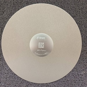 Disque diamanté Struers 40800131, disque de ponçage industriel en acier gris avec adhésif - Product Image 4