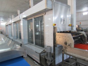 Línea de Producción Automática de Donuts, Máquina Industrial para Hacer Donuts con Levadura, Fabricante de Berliner, Freidora a Gas y Eléctrica - Product Image 5