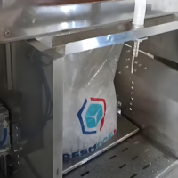 Machine automatique de fabrication et de vente d'eau purifiée et de glace, système intégré multifonctionnel de vente de glace