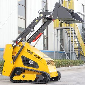 Hy680 Schranklader Fabrikant Van Multifunctionele Minicargador Grondverzetmachines Mini-Slipstuurlader Met Vrachtwagen - Product Image 6