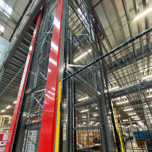 Fabriek Op Maat Gemaakte Verticale Heen En Weer Bewegende Lift Transportband <span class=keywords><strong>Pallet</strong></span> Transportband - Product Image 2