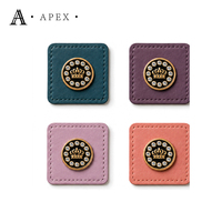 Étiquette en cuir personnalisée APEX pour hijab, abaya, mode, marque, usine, foulard, vêtement, sac à main, à coudre, avec logo métallique