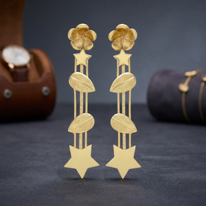 Pendientes Étnicos de Estilo Nuevo con Hojas Chapadas en Oro y Colgantes de Estrella, Hechos a Mano en Latón, Regalo de Boda de Jaipur Gems Jewelry - Product Image 3
