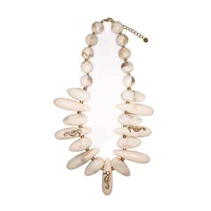 Collier tendance en forme de goutte d'eau avec perles, en acier inoxydable 316L plaqué or PVD, durable et résistant - Product Image 1