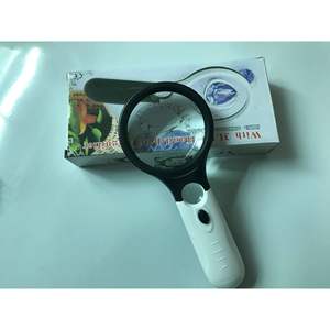 Lupa de Mano de 90 mm con Lentes Dobles y Luces LED para Lectura y Autenticación de Joyas - Product Image 3