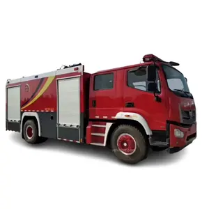 福田消防车4x2 LHD消防员救援粉带全工具500L化学罐车安装泡沫剂