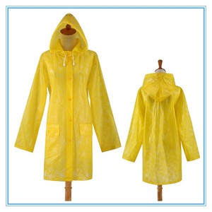 Impermeable Transparente Personalizado <span class=keywords><strong>para</strong></span> <span class=keywords><strong>Mujer</strong></span>, Talla Adulto, Ligero, Simple, <span class=keywords><strong>de</strong></span> TPU Degradable, con Estampado Completo, con Capucha y Bolsillos - Product Image 4