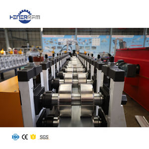 Voll automatisch verstellbarer Metall bolzen und Schienen-Trockenbau-C-U-Kanalprofil-Rollen form maschine mit CE - Product Image 6