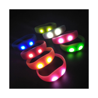 Bracelet LED lumineux à commande vocale à distance activé par le son pour les événements, les soirées rave, les bracelets lumineux pour les festivals