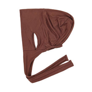 Bonnet intérieur élastique en jersey pour hijab, uni, ajustable, avec trou pour les oreilles - Product Image 4