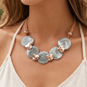 Bohemian Vintage Geometric Alloy Women Necklace With Acrylic Round Pendant Trendy European American Daily Vacation Neck Jewelry - Product Image 4