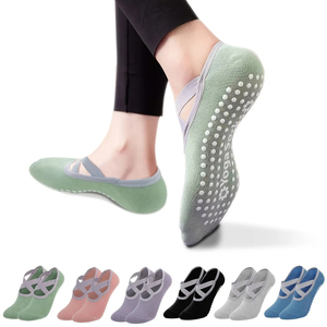 1 par de calcetines de Yoga para mujer, calcetines deportivos de nailon de algodón puro antideslizantes con vendaje, calcetines para danza y Ballet, absorción de humedad y sudor - Product Image 1