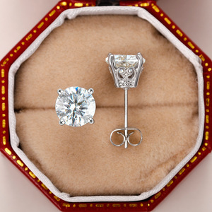 Orecchini a Perno con Corona e Fiore per Donne, con Accenti in Cristallo, Accessori Classici e Delicati per Uso Quotidiano - Product Image 3