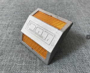 Алюминиевый светодиодный солнечный кошачий глаз, мигающий дорожный фонарь, светоотражающий дорожный шип - Product Image 5