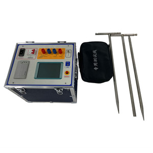 Probador de Resistencia de Puesta a Tierra con Corriente de Salida de 1A-5A y Pantalla de Cristal Súper Grande Totalmente Táctil - Product Image 1