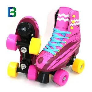 2024 New Design Adjustable Size Cheap all Flashing Wheels Inline Roller Quad Skates With Purple Flashing Roller