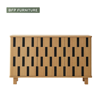 BFP Home Armoire de buffet latéral en bois Derniers modèles Ensemble de salle à manger moderne de style japonais Resort Villa Table de buffet