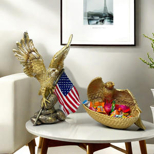 핫 세일 미국 독수리 가지 깃발 조각 홈 장식 홈 독수리 미국에 대 한 수지 공예 장식품 - Product Image 3