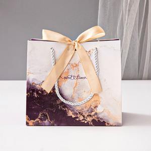 Wholesale New Gilded Marbled Recycled Materials Luxury Gift Bags Handbags Magnetic Closure Fashionable Foreign Paper Bags - Product Image 6