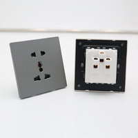 Prise murale industrielle universelle 16A 250V multi-prises 5 broches avec port USB, anti-inflammable, IP22, pour marché d'Afrique du Sud-Est