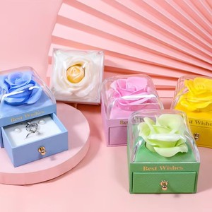 Boîte à bijoux EVERWIN Premium Rose Flower, couleur macaron, doublure en coton carrée, extérieur en plastique, emballage multifonctionnel pour bijoux - Product Image 2