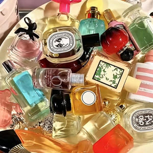 Mini Perfume en Spray de 7.5ml para Hombre, Aroma Fresco y Duradero, Antitranspirante Moderno, Tamaño Regular - Product Image 1