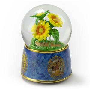 Decorazione della tua casa globo d'acqua in resina con cartoni animati e carillon ornamenti personalizzati sfera di neve di girasole - Product Image 1