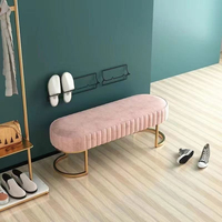 Banc ottoman en velours avec structure métallique pour chambre, salon, entrée de mariage, bout de lit, décoration