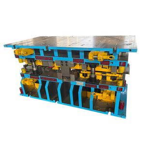 แม่พิมพ์ปั๊มแบบโปรเกรสซีฟแผ่นโลหะหนาแข็งแรงสูงแม่พิมพ์ปั๊มแบบโปรเกรสซีฟสำหรับโรงงานผลิต - Product Image 1