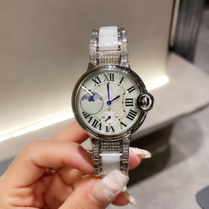 นาฬิกาสำหรับสุภาพสตรีสุดหรู สายเซรามิก-โลหะสีขาว ประดับเพชร หน้าปัดมุกพร้อมตัวเลขโรมัน แสดงข้างขึ้นข้างแรม - Product Image 1