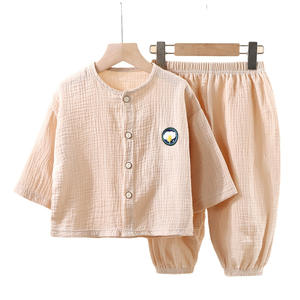 Vente en gros Ensembles pour bébés 100% coton Ensemble <span class=keywords><strong>de</strong></span> 2 pyjamas d'été pour enfants, filles, garçons, enfants, vêtements <span class=keywords><strong>de</strong></span> nuit <span class=keywords><strong>de</strong></span> printemps Ensemble <span class=keywords><strong>de</strong></span> vêtements pour enfants - Product Image 4