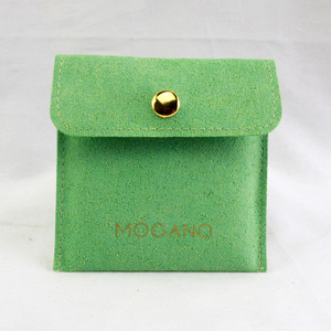 Most Popular Jewelry Packaging Velvet Hot Selling Custom Velvet Microfiber Jewelry Pouch Bag for Rings Pendants With Insert Pad - Product Image 4